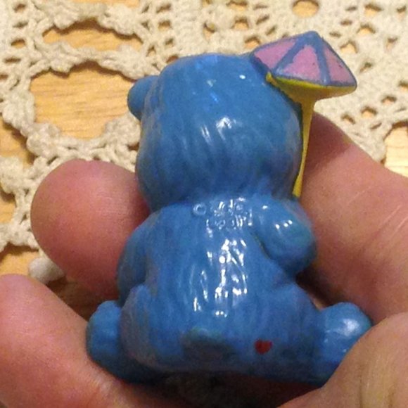 Vintage Care Bears Grumpy Bear with umbrella, pvc miniature - Picture 3 of 6